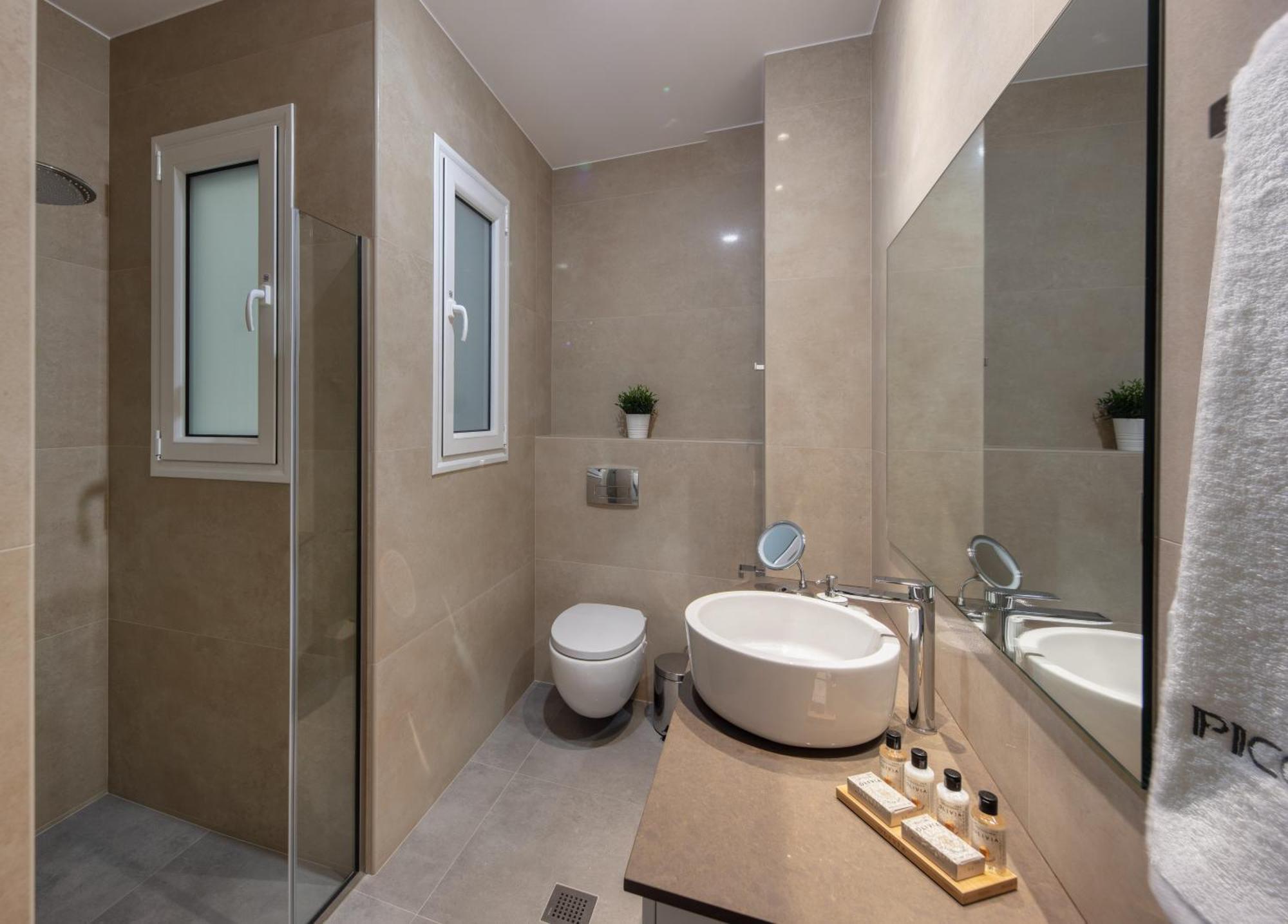 Piccadilly House Aparthotel Arta Luaran gambar